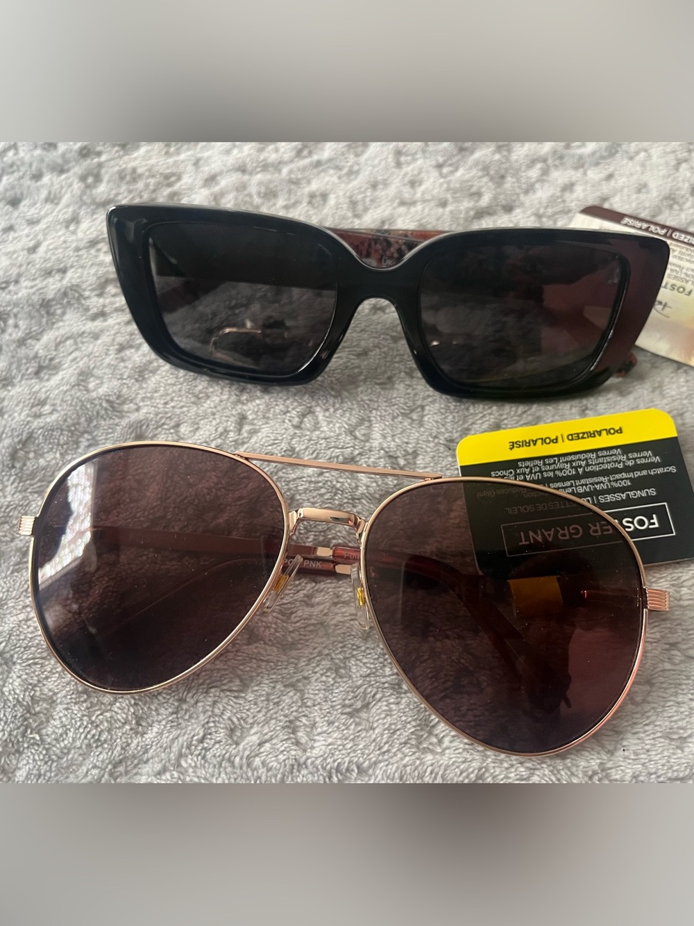 Foster Grant Polarized Foldable Sunglasses - One Black One Rose Gold